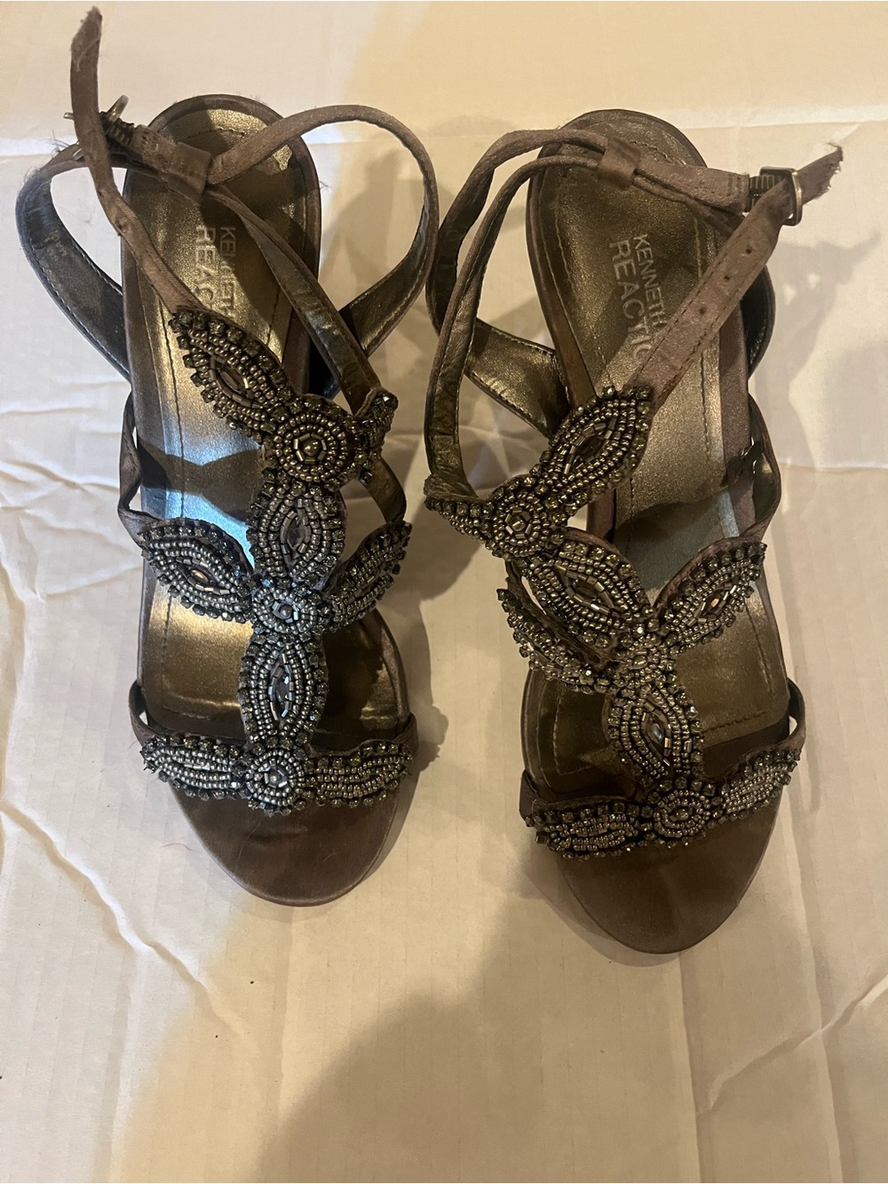 Kenneth Cole Reaction Metallic Brown Beaded T-Strap Heels